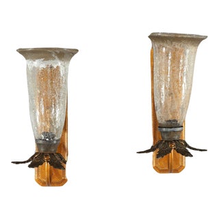 Pair Mid-Century Modern French Style Fleur-de-lis Crackled Glass Wall Sconces For Sale