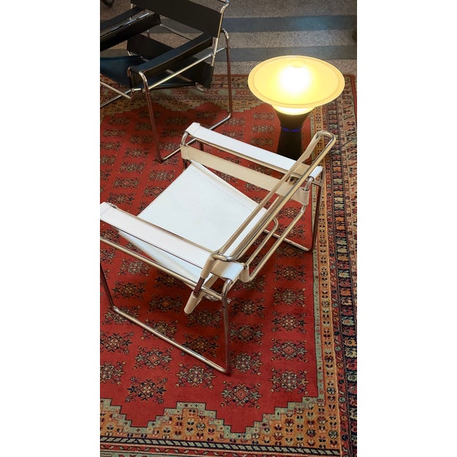Vintage Bauhaus Wassily Armchairs by Marcel Breuer for Knoll and\.Gavina Int., 1970s, Set of 2 For Sale - Image 6 of 9