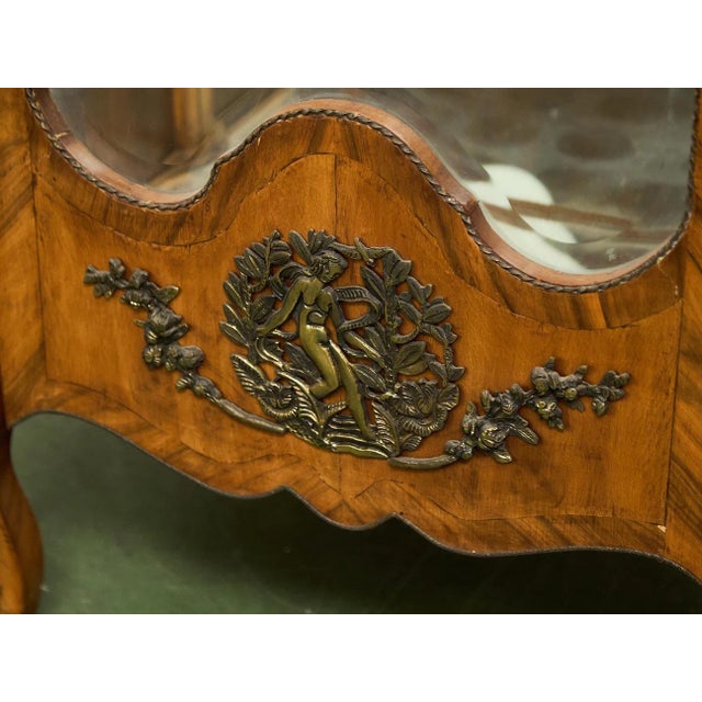 Traditional Late 19th Century Georgian Art Deco Glass Display Curio For Sale - Image 3 of 12