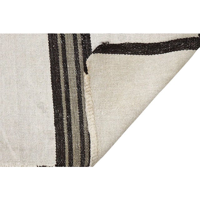 Mid 20th Century Mid 20th Century Vintage Turkish Hemp Kilim Rug For Sale - Image 5 of 7