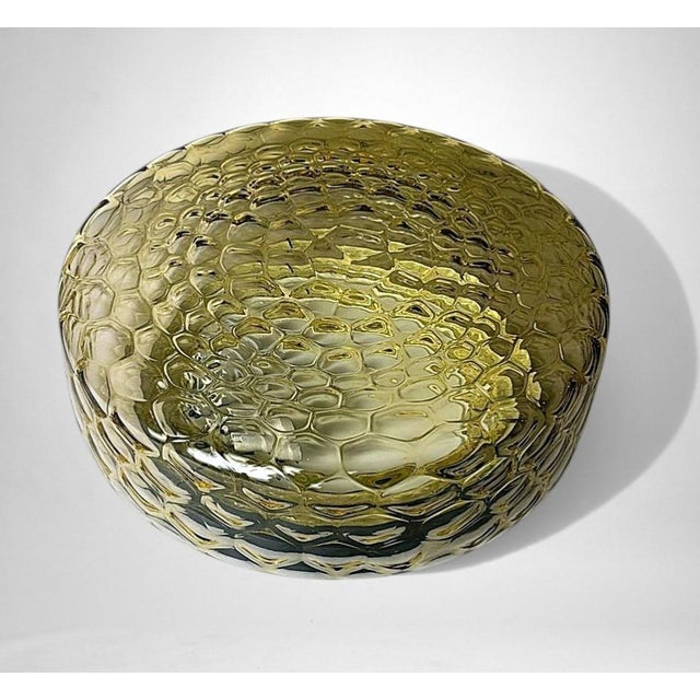 Elegant wall light, also suitable as a ceiling mount ceiling fixture, made in Italy in the 1960s and attributable to a...