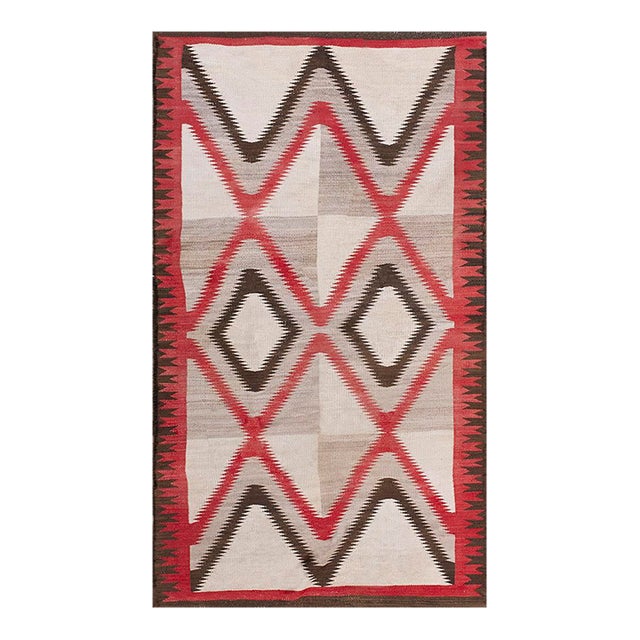 1920s Ivory Gray Diamond Antique American Navajo Carpet 4' X 6'9'' Flatweave Wool Rug For Sale