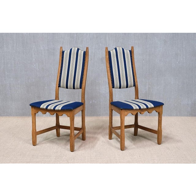 Vintage Danish Oak Dining Chairs by Henning Kjærnulf for Nyrup Furniture Factory, 1960s, Set of 6 For Sale - Image 4 of 16