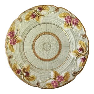 1880s Majolica Strawberries Plate Signed Sarreguemines