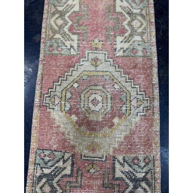 Turkish Yastik Rug 1'6" x 2'11" For Sale - Image 4 of 6