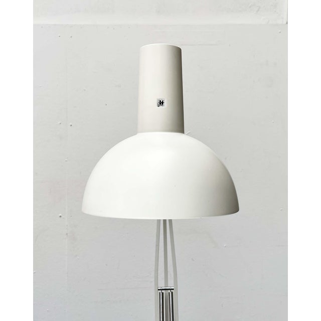 1990s Mid-Century Modern It Task Wall Lamp from Louis Poulsen, 1970s For Sale - Image 5 of 18