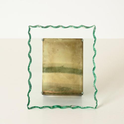 Large Nile Green Chiseled Crystal and Brass Photo Frame from Fontana Arte, Italy, 1940s For Sale - Image 3 of 15