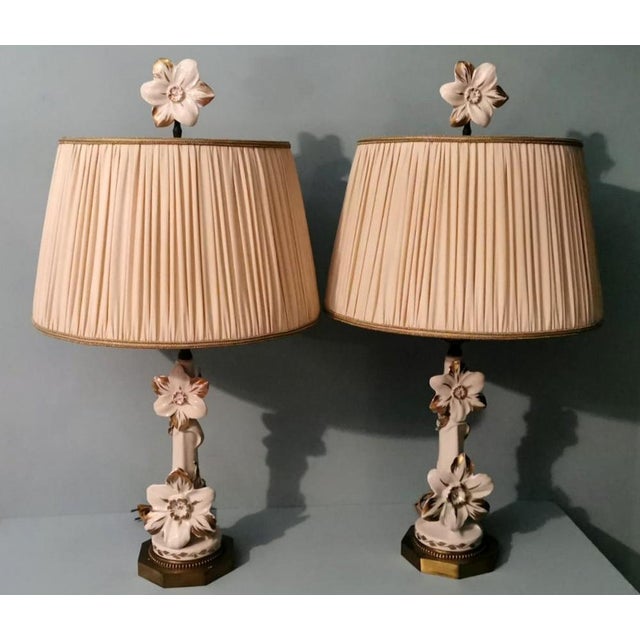 Art Noveau French Porcelain Lamps, 1950, Set of 2 For Sale - Image 3 of 13