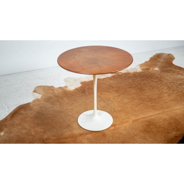 Vintage Knoll International Saarinen Walnut Tulip Side Table For Sale In Boston - Image 6 of 13
