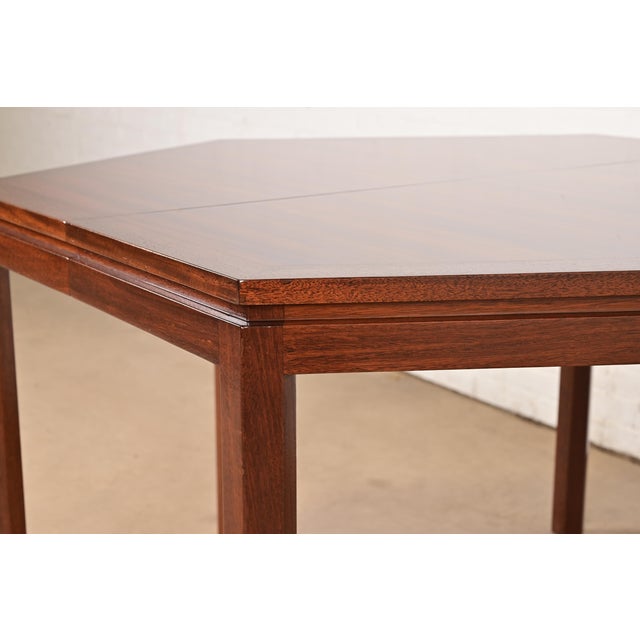 Edward Wormley for Dunbar Mid-Century Modern Rosewood Dining Table, Newly Refinished For Sale In South Bend - Image 6 of 10