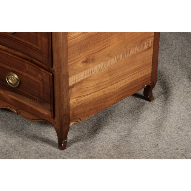 18th Century Baroque Chest of Drawers in Walnut, 1760s For Sale - Image 10 of 18