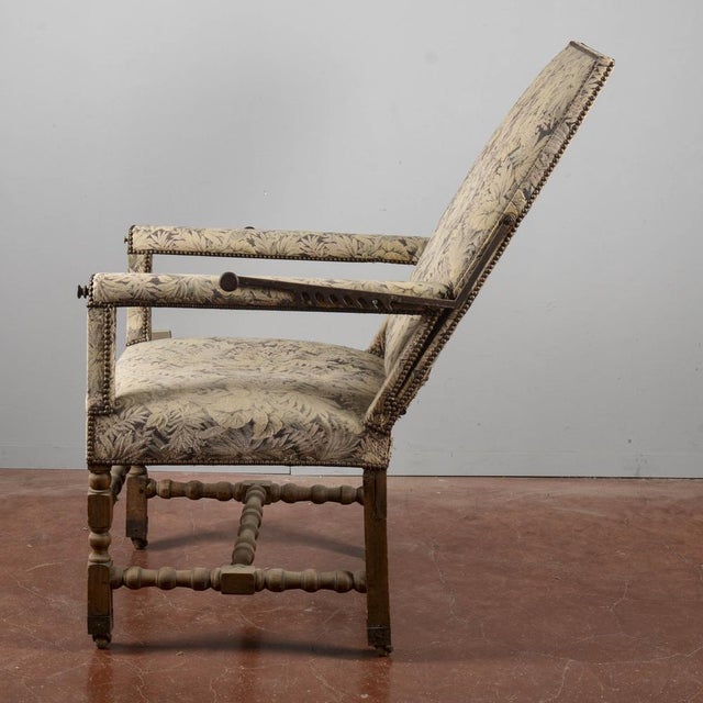Antique 19th Century Gynecologist's Reclining Chair For Sale - Image 9 of 18