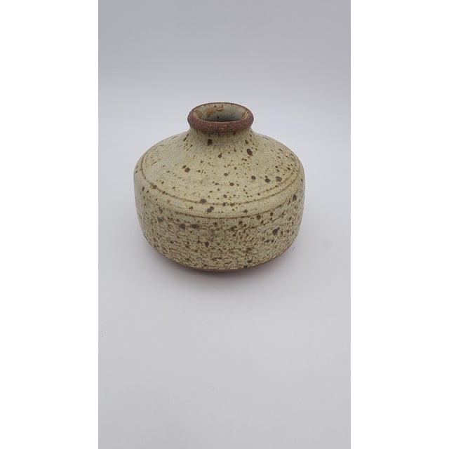 Mid 20th Century Studio Pottery Speckled Weed Pot For Sale In Philadelphia - Image 6 of 10
