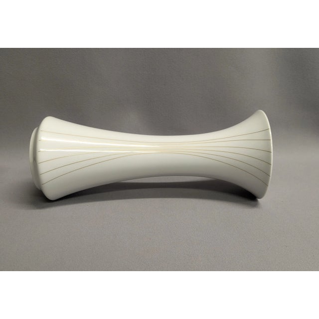Hutscheneruther White & Gold German Porcelain Vase - By Hutscheneruther For Sale - Image 4 of 11