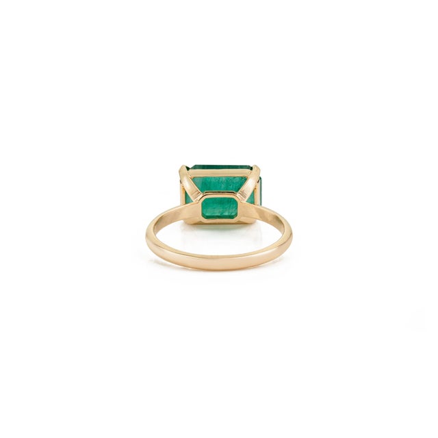 Natural Zambian Emerald 4.42 Ct May Birthstone Cocktail Ring in 18k Yellow Gold Size 8 For Sale - Image 10 of 16
