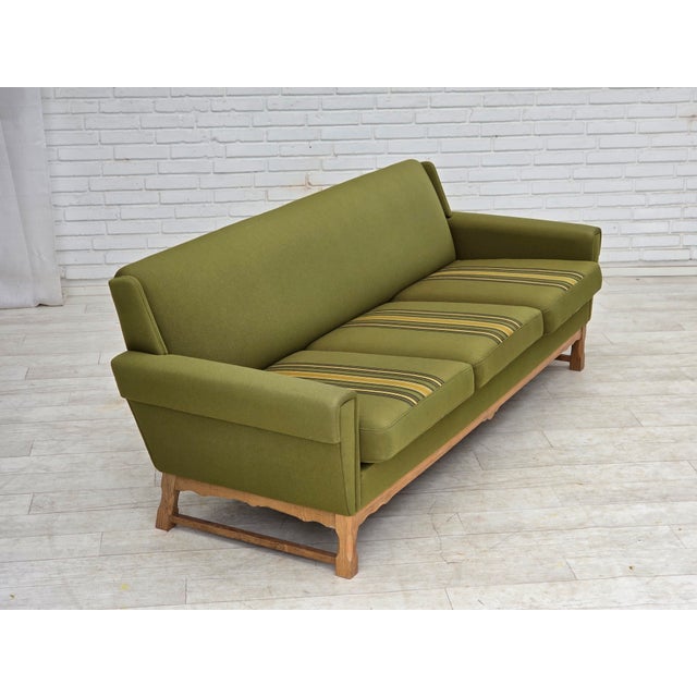 Green 3-Seater Danish Sofa in Green Furniture Wool and Oak Wood, 1970s For Sale - Image 8 of 18