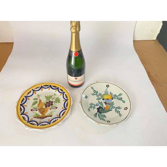 Plates in French Faïence Yellow and Green, Set of 2 For Sale - Image 11 of 12