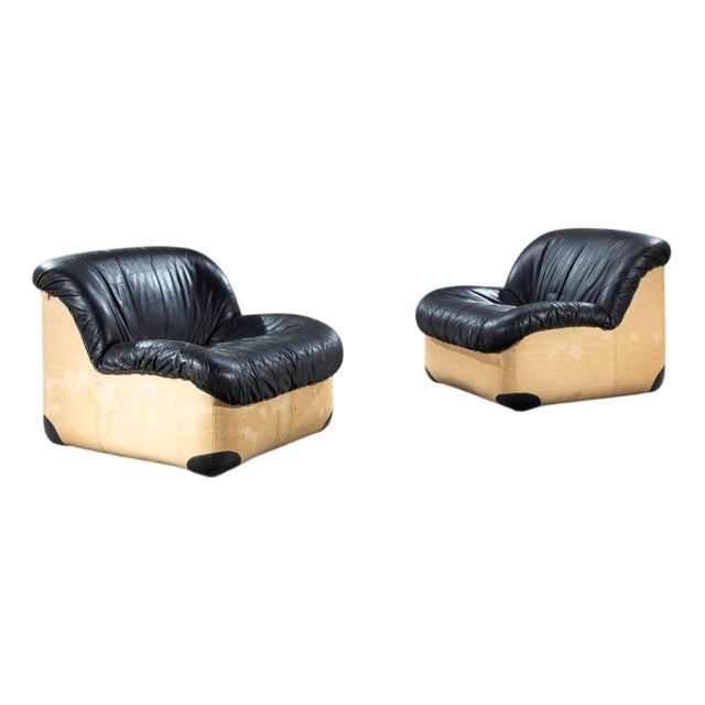 Set of Lounge Chairs in Leather, 1970s For Sale