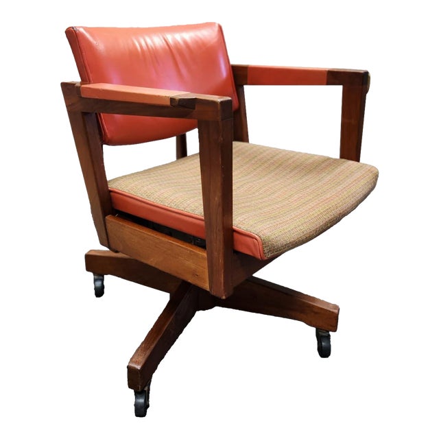 Vintage Gunlocke Tilt-Swivel Desk Chair With Arms – Mid Century Modern For Sale