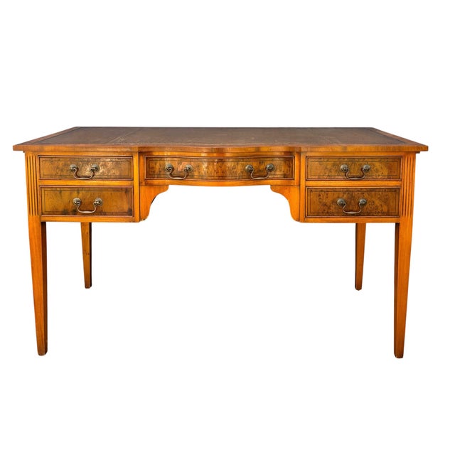 Mid-Century English Georgian Revival Walnut Writing Desk with Drop Leaves, 1940 For Sale - Image 10 of 10