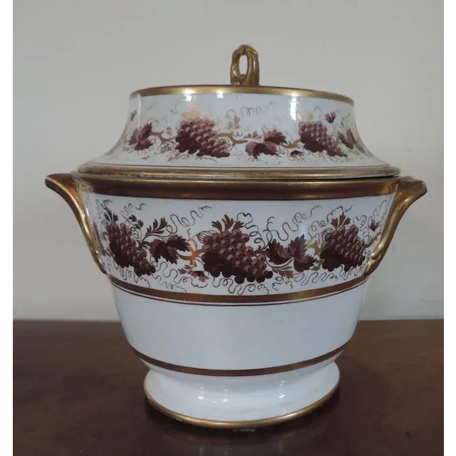 English 1800 - 1805 English Worcester Porcelain Fruit Cooler, Grapevine Pattern For Sale - Image 3 of 11