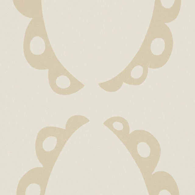 Traditional Schumacher The Saints Wallcovering In Warm White For Sale - Image 3 of 6