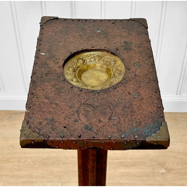 Antique Arts & Crafts Hammered Copper Smokers Stand Cigar Ashtray For Sale - Image 4 of 10