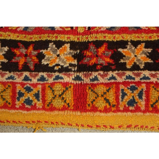 Vintage Tribal African Rug, Morocco 1960s For Sale In Palm Springs - Image 6 of 10