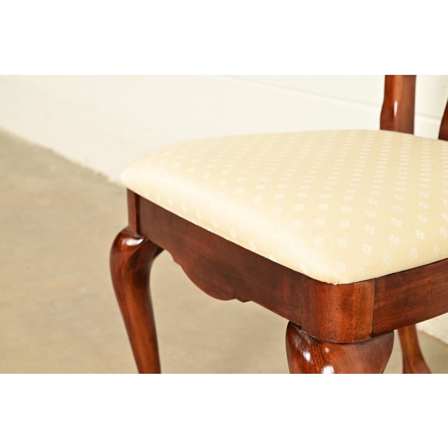 Thomasville Queen Anne Carved Solid Mahogany Side Chairs or Dining Chairs | Pair For Sale - Image 9 of 15