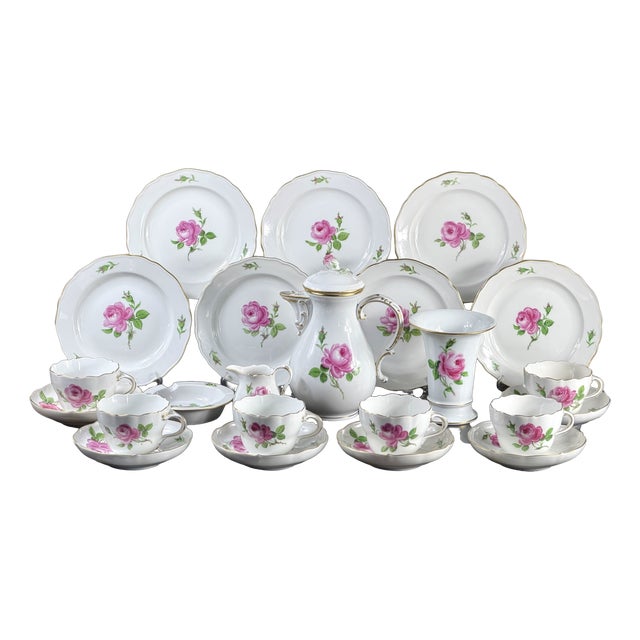 Rote Rose Coffee Service in Porcelain from Meissen, Germany, 1980s, Set of 23 For Sale