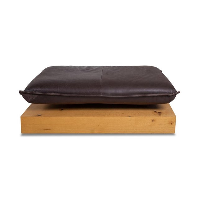 Free Motion Edit 3 Leather Pouf from Koinor For Sale - Image 9 of 12