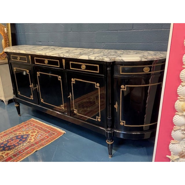 Traditional French Louis XVI D-Shape Sideboard For Sale - Image 3 of 5