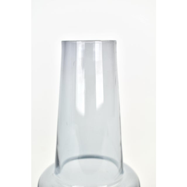 Glass 1960s Swedish Sea Glassbruk Rocket Vase by Inge Samuelsson | Atomic Age Space Vintage Mid Century Scandinavian Modern Ice Blue Grey Sommerso For Sale - Image 7 of 8