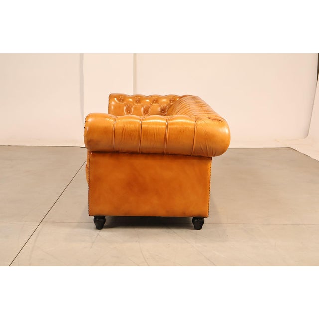 English Traditional Style Leather 'Cheyenne' Chesterfield Sofa For Sale - Image 13 of 18