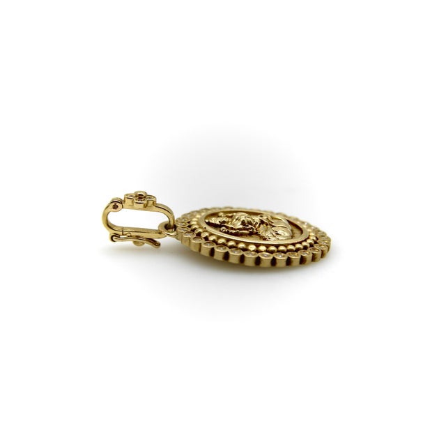2020s 18k Gold Orly Marcel Lakshmi Pendant With Diamond Halo For Sale - Image 5 of 9