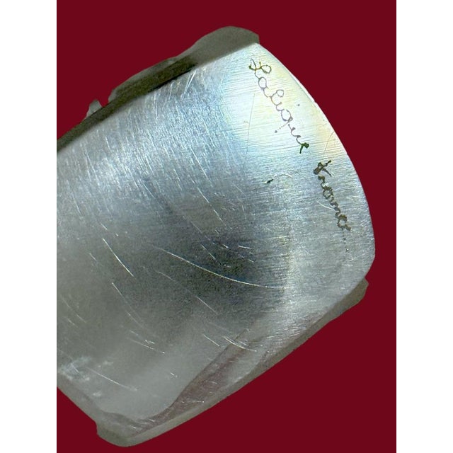 Glass Mid 20th Century Lalique Frosted Crystal Sparrow Figurines Set of 2 Decorative Sculptures France For Sale - Image 7 of 17