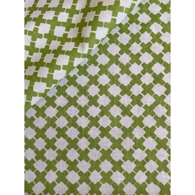China Seas Double Cross One Color Jungle Green Fabric 1 1/2 Yards Brand: China Seas Pattern Name: Double Cross One Color...