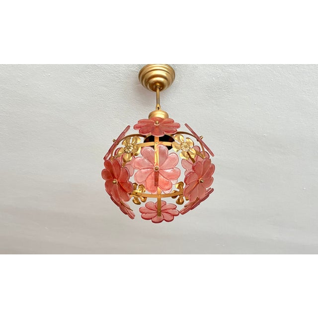 Mid-Century Modern 1970s Mid-Century Modern Style Hand-Painted Salmon Pink Glass Floral Globe Chandelier⁠ For Sale - Image 3 of 17
