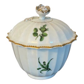 Example of Dr. Wall Worcester Porcelain Tableware and Barware