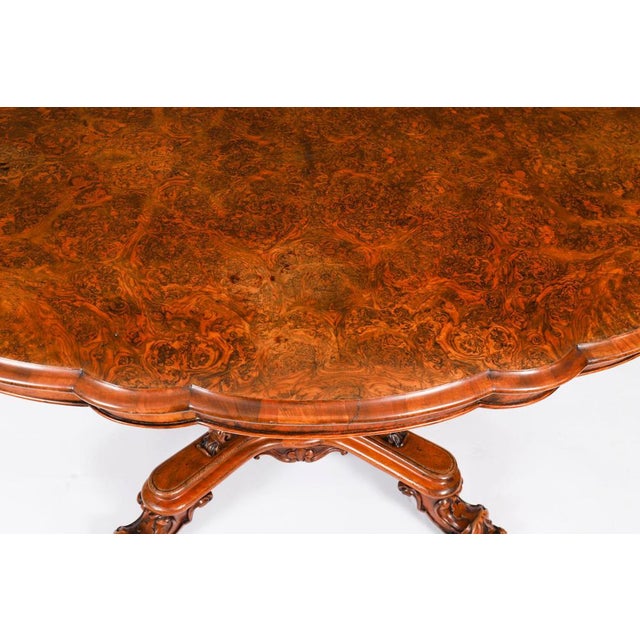 Antique Oval Tilt Top Loo Dining Table in Burr Walnut, 1800s For Sale - Image 3 of 18