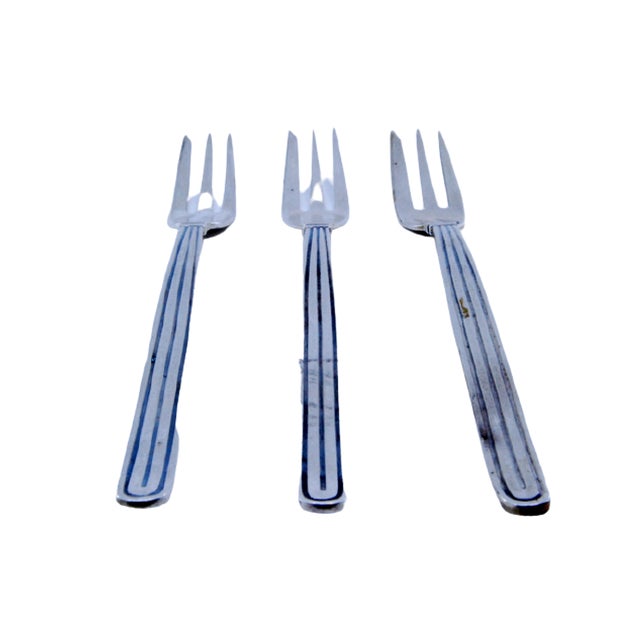 Silver Cake Forks with Three Tines and Raised Trim, Set of 3 For Sale - Image 9 of 9