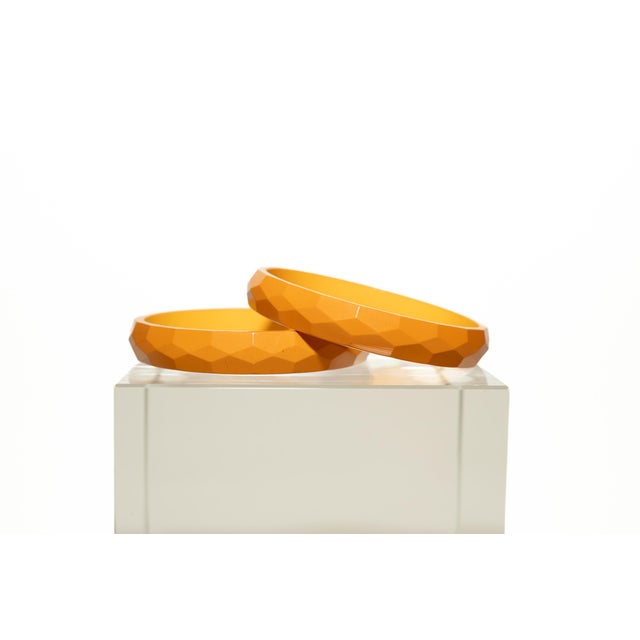 Vintage Art Deco Bakelite Diamond Faceted Bangle Bracelets, 1930's Set of 2 For Sale - Image 12 of 12