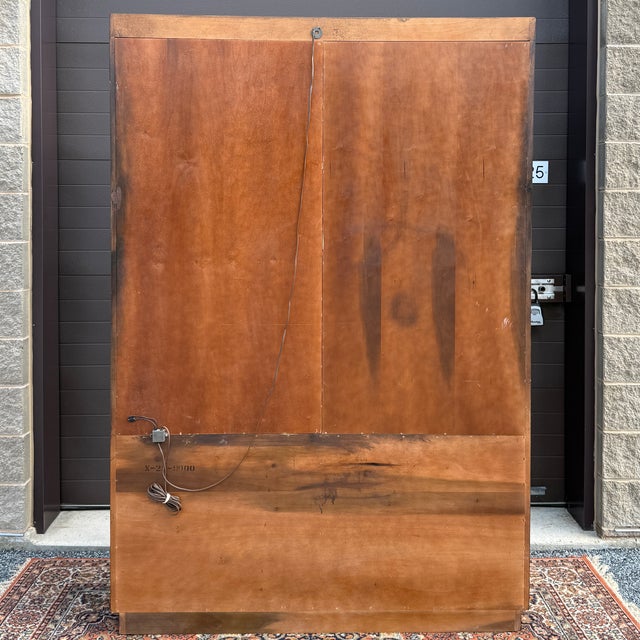 Vintage Henredon Fine Furniture Mid Century Modern Oak 8 Door Lighted Bar Cabinet or China Cabinet For Sale - Image 16 of 18