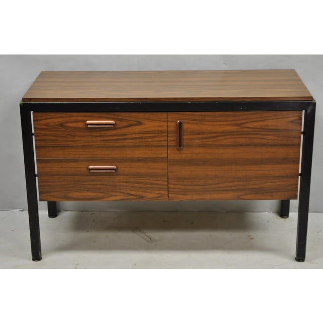 Vintage Mid Century Modern Faux Rosewood Laminate Steel Metal Credenza Cabinet For Sale - Image 17 of 17