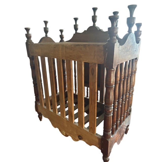 Wood 18th-Century French Provencal Walnut Panetière (Bread Box) For Sale - Image 7 of 12