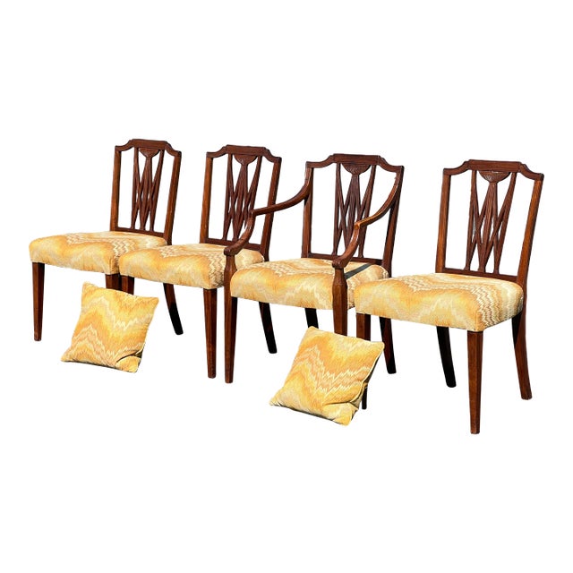 Set of 4 Antique 18th Century Carved Mahogany Hepplewhite Chairs For Sale