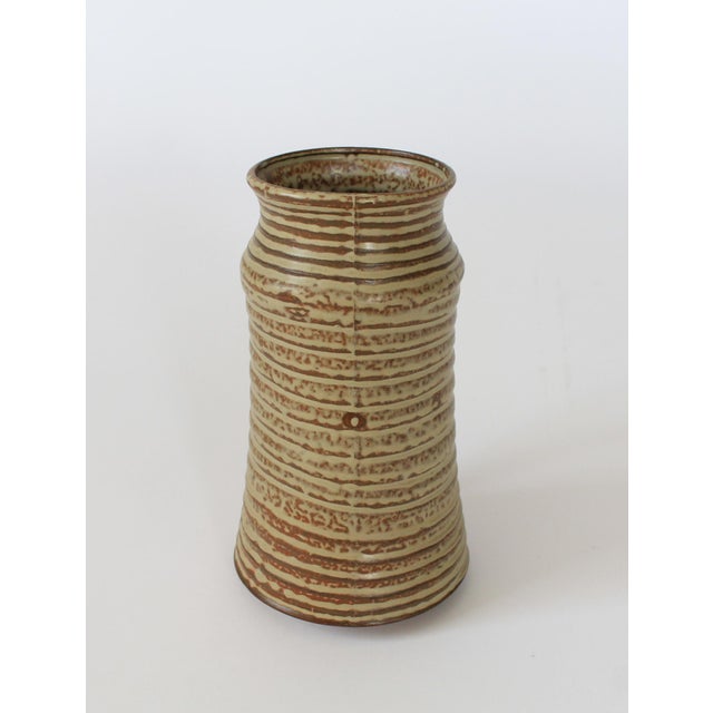 Beige Vintage Japanese Pottery Mug / Vase For Sale - Image 8 of 11