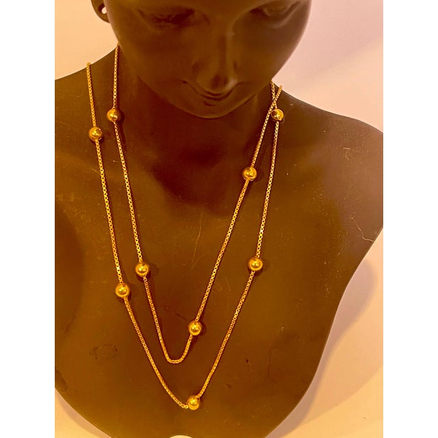 Vintage 18 Karat Yellow Gold Box Chain Ball Necklace, 24 " Long For Sale - Image 4 of 7