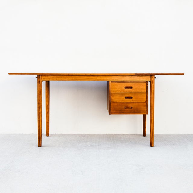 1960s Arne Vodder Danish Modern Expandable Teak Writing Desk For Sale - Image 10 of 18