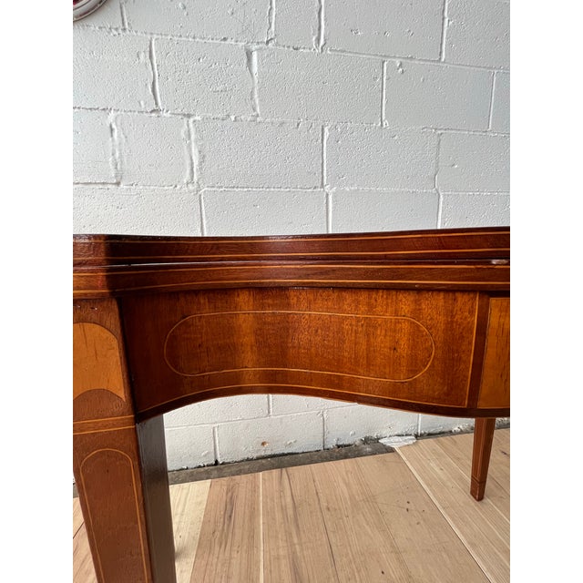 Hepplewhite Vintage Hepplewhite-Style Inlaid Mahogany Flip Top Game Card Table For Sale - Image 3 of 10